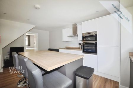 1 bedroom in a house share to rent - Photo 3