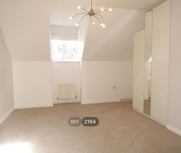 4 bedroom property to rent - Photo 1