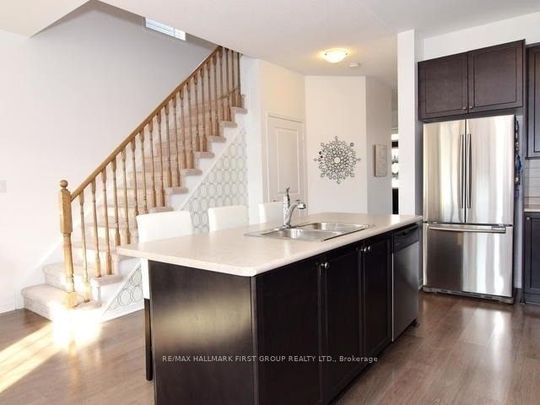 Semi-Detached Home For Lease | E7398868 - Photo 1