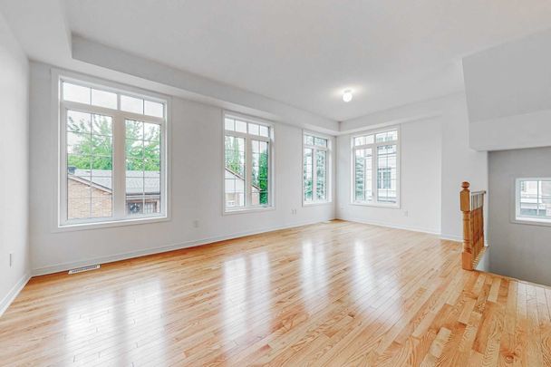 For Lease - 2 Sidaway Lane, Ajax, Ontario - Photo 1