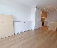 Lougheed Heights in Coquitlam West Unfurnished 1 Bed 1 Bath Apartment For Rent at 1103-525 Foster Ave Coquitlam - Photo 1
