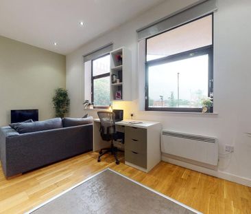 Studio to rent - Photo 6