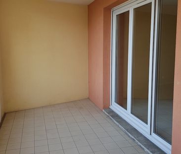 Location Appartement 2 pièces 57m² - Photo 4