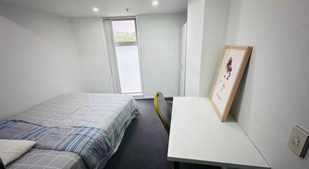 Lovely Home - Photo 2