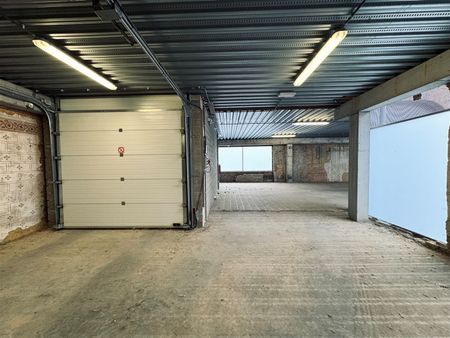 Garagecomplex te huur in centrum Sint-Niklaas - Foto 4