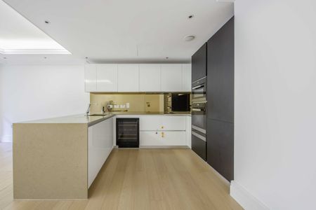 Chambers Park Hill, London, SW20, London - Photo 4