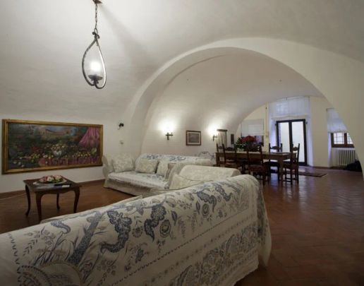 PANDOLFINI 2 - Photo 1