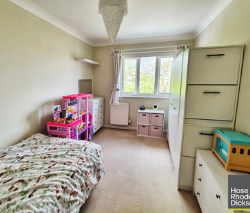 3 bedroom terraced house to rent - Photo 3