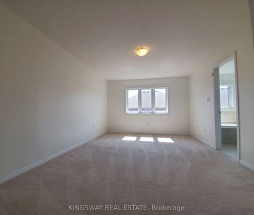 593 Remembrance Road #upper - Photo 2