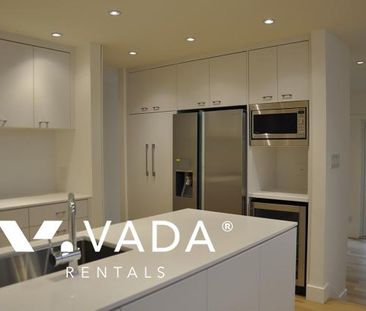 Unfurnished, 2 Bed 3.5 Bath Duplex For Rent - Photo 6
