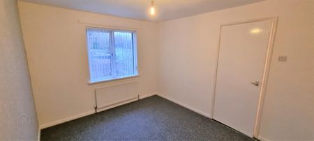 93 Hawthorn Way, Ballyclare, BT39 9EN - Photo 2