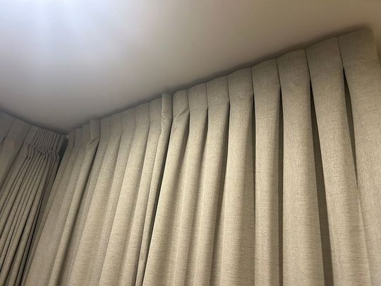 Smaller families welcome - Photo 1