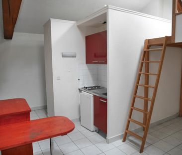 Location Appartement 1 pièce 24m² LYON 3ème - Photo 1