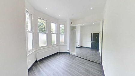 North Avenue, West Ealing, W13 - Photo 5