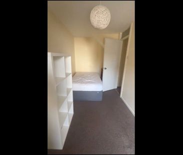 Room in a Shared House, Adolphus Road, N4 - Photo 6