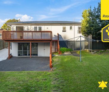 Freshly Renovated & Move-In Ready - Your Ideal Family Home Awaits! - Photo 3