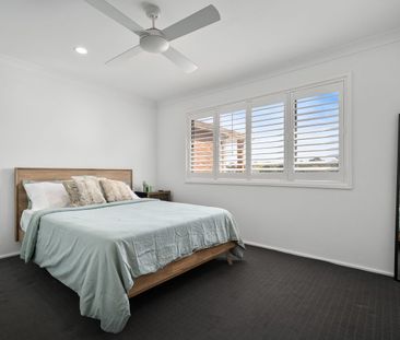 Versatile Dual-Living Blending Classic Charm & Modern Convenience - Photo 1