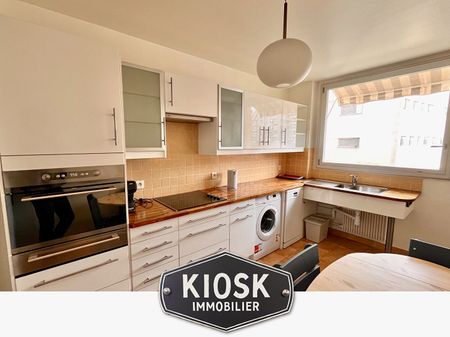 Location Appartement 3 pièces 79m² - Photo 3