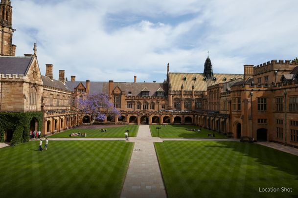 Fully Furnished City Sanctuary with Unrivalled Convenience - Photo 1