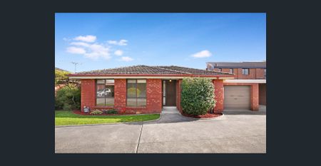 Conveniently located neat & tidy home! - Photo 5