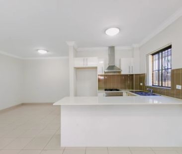 2/93-95 Clissold Parade,Campsie,New South Wales 2194, Sydney - Photo 3