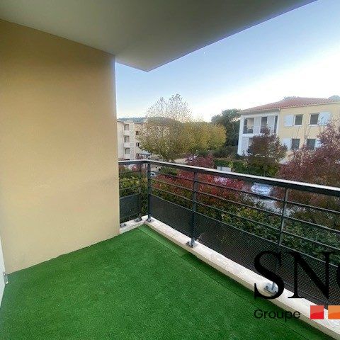 T3 AVEC TERRASSE - Photo 1