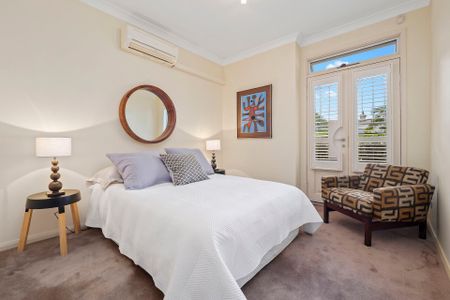 Unit 2/10 Jarocin Avenue, Glebe. - Photo 4