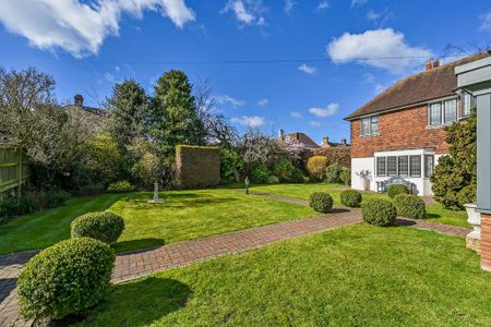 3 bedroom detached house to rent - Photo 3