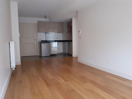 location Appartement F2 DE 39.79m² À ROYAT - Photo 4