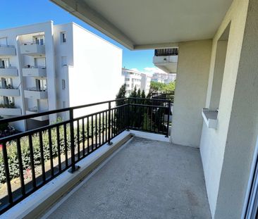 T2 - BORDEAUX CHARTRONS - PARKING BALCON - Photo 5