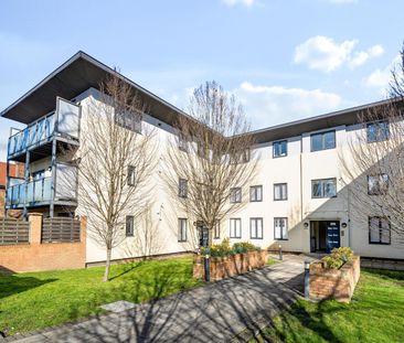 Flat to rent - Sidcup Road, London, SE9 - Photo 1