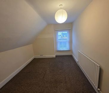 London Road, Apsley, Hemel Hempstead, HP3 9SB, Herts - Photo 1