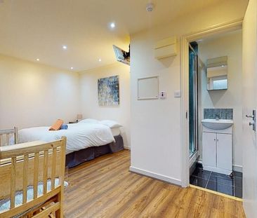 Studio to rent - Photo 5