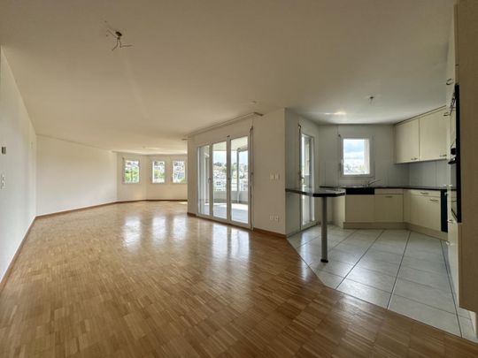 Grosszügige 4.5-Zimmer-Wohnung - Photo 1