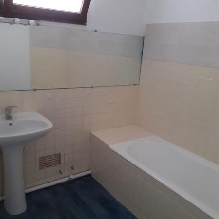 Location Appartement 3 pièces 76m² BORDEAUX 33200 - Photo 4