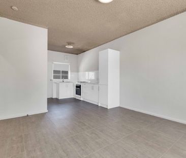 1 / 7 Wicklow Street, Northfield SA 5085 - Photo 3