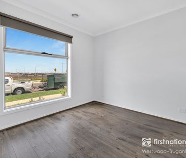 99 Plane Avenue, 3024, Mambourin Vic - Photo 6