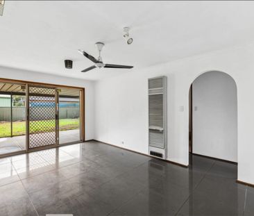 3 Ranee Court, Andrews Farm SA 5114 - Photo 3