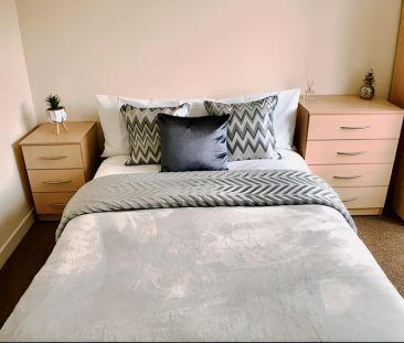 2 Bed Apartment - Photo 4