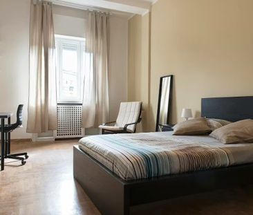 Via SantEusebio, Milan, Lombardy 20144 - Photo 4