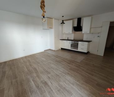Location Appartement 2 pièces 49m² - Photo 3