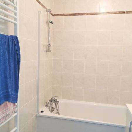 Location Appartement 2 pièces 39m² LA MOTTE SERVOLEX 73290 - Photo 4