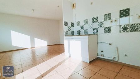 Location Appartement 3 pièces 63m² CARCASSONNE 11000 - Photo 2