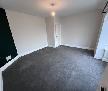 Eversley Road, Sketty, Swansea SA2 9DF - Photo 2