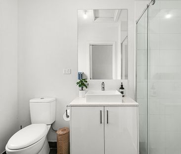 Comfort and Style - Photo 3