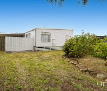 Flexible Home with Bungalow – Available Now 74 Broadway, Capel Sound - Photo 5