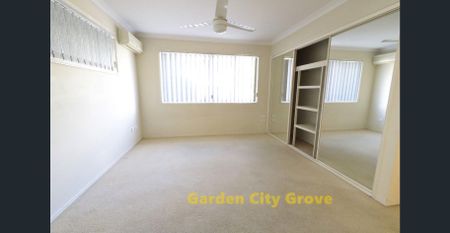 Spacious villa at 25 Buckingham Place Eight Mile Plains - Photo 2