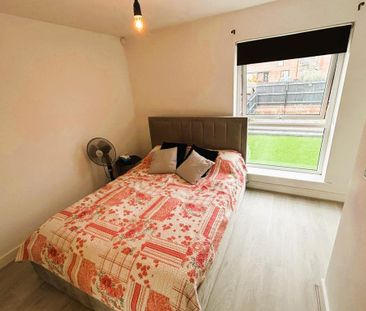 3 bedroom terraced house to rent - Photo 4