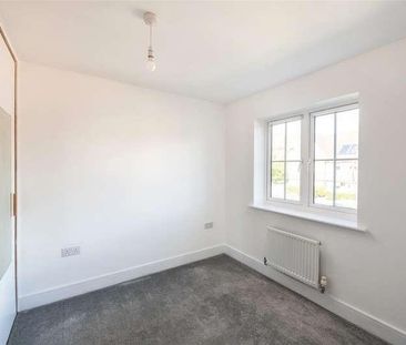 Brookfield Drive, Horley, RH6 - Photo 5