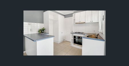 CHARM, CHARACTER, AND LOCATION... - Photo 3